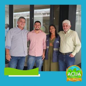 Presidente da ACIJA, Paulo Valente, e Diretor, Antonio Carlos, recebem Subprefeito de Jacarepaguá, Igor Augusto, em encontro nesta manhã. Confira! 