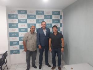Deputado Estadual Carlo Caiado e Vereador Célio Lupparelli, visitam ACIJA e discutem sobre o Programa Segurança Presente para Jacarepaguá. 