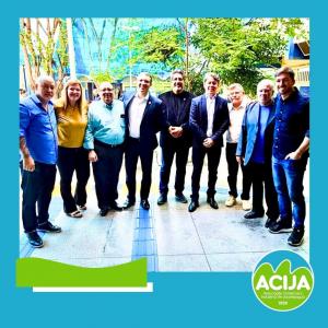 O Diretor de Relações Institucionais da ACIJA, Robert Barboza, esteve presente na inauguração do Centro de Atendimento ao Empreendedor (CAE) da JUCERJA. 